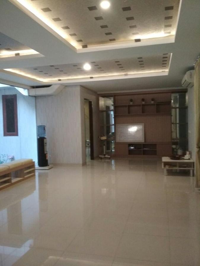 Bintara Jaya Yemima Guest House Bekasi Ngoại thất bức ảnh